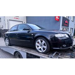 Vůz na náhradní díly Audi A4 B7 S-line sedan 2006 ASB HXQ LZ9Y