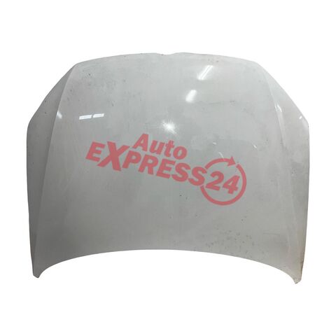 VW Passat B7 kombi r.v. 2013 bílá barva kód barvy LB9A kapota