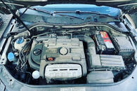 Veškeré náhradní díly VW Passat B7 kombi R-LINE CDG KWB LC8Y