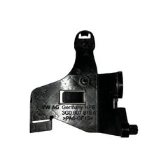 VW Passat B8 kombi r.v. 2016 držák řídící jednotky NOx 3G0907816A