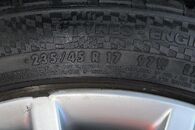 VW kolo 235/45 R17 letní pneu 7,66mm DOT2206 7,5Jx17H2 ET47 3C0601025D