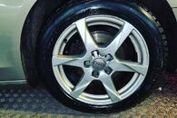 Veškeré náhradní díly Audi A4 B8 8K Avant 2009 CAGA LLA LY1Q