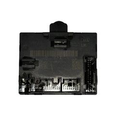 VW Passat B8 kombi r.v. 2015 řídící jednotka dveří 5Q0959392D