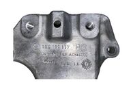 VW Passat B7 kombi r.v. 2012 držák převodovky 1K0199117BB