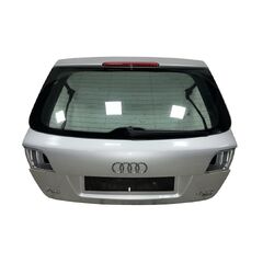 Audi A3 8P FL Sportback r.v. 2010 stříbrná metalíza kód barvy LX7W páté dveře