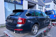Vůz na náhradní díly Škoda Octavia 3 kombi 2015 CRK PTW LF7Y