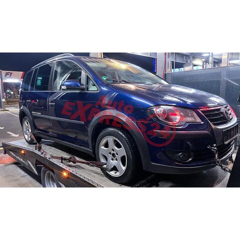 Vůz na náhradní díly VW Touran 1T2 Cross FL 07 BLS JYK LD5Q