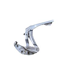 VW Phaeton 3D r.v. 2008 pravý pant kapoty 3D0823302D