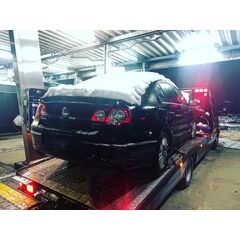 Náhradní díly VW Passat B6 R-Line sedan 2010 CBAB KXX LC9X