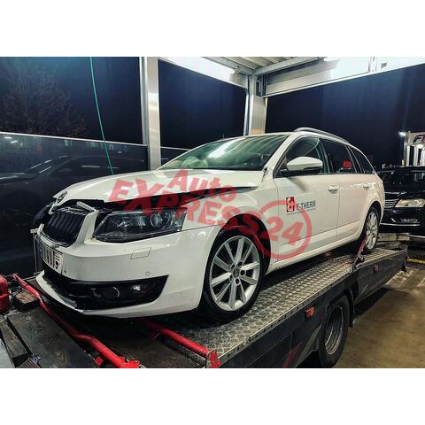 Vůz na náhradní díly Škoda Octavia 3 kombi 2016 CRM PGT LF9E