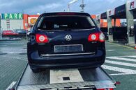 Veškeré náhradní díly VW Passat B6 kombi 2006 BMP JLU LC9X