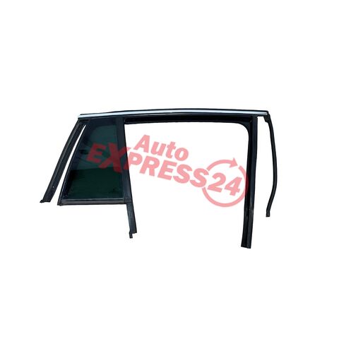 Škoda Superb 2 kombi r.v. 2010 pravé zadní sklo malé