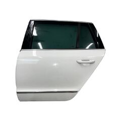 Škoda Superb 2 kombi r.v. 2013 bílá barva kód barvy LF9E 1026 9P9P levé zadní dveře