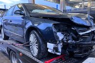 Vůz na náhradní díly VW Passat B6 sedan 2007 AXZ HXX LC5F