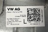 VW Golf 7 kombi r.v. 2015 černá palubní deska 5G1857003K