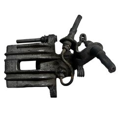 Audi A3 8P Sportback r.v. 2007 pravý zadní brzdový třmen