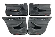 VW Passat B8 kombi r.v. 2017 sedačky černá kůže v kombinaci alcantarou