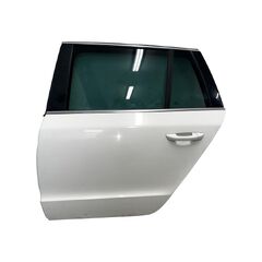 Škoda Superb 2 kombi r.v. 2013 bíla metalíza kód barvy LF9E 1026 9P9P levé zadní dveře