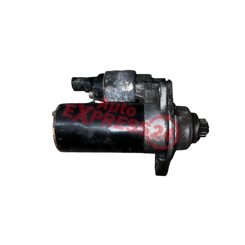 VW Golf 5 hatchback r.v. 2008 startér JCR 10 zubů 02Z911023F