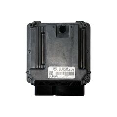 VW Transporter T5 facelift r.v. 2013 skříňový vůz řídící jednotka motoru CFCA 03L907309L