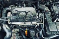 Veškeré náhradní díly VW Passat B6 kombi 2006 BMP JLU LC9X
