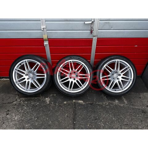 Audi kola 255/40 R19 letní pneu 3,09mm DOT 4018 8.5Jx19H2 ET48 4F0601025BA