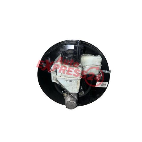 VW Passat B6 kombi r.v. 2006 posilovač brzd 3C1614105L