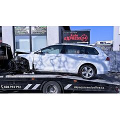 Vůz na náhradní díly VW Golf 7 kombi 2016 CXXB RER LC9A