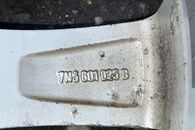 Kola 225/50 R17 2x zimni pneu 6mm 1x michelin 7N5601025B 7.0Jx17H2 ET39