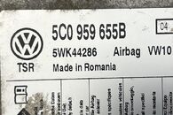 VW Golf 6 hatchback r.v. 2012 černá palubní deska