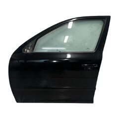 Škoda Octavia 2 RS kombi r.v. 2008 černá metalíza kód barvy LF9R 9910 1Z1Z levé přední dveře