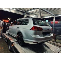 Vůz na náhradní díly VW Golf 7 kombi 2015 CXXB MWW LA7W