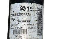 VW Passat B8 R-Line kombi r.v. 2016 zadní tlumič 3Q0512009AA
