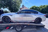 Vůz na náhradní díly BMW M5 F90 sedan 2019 S63M GA8HP-75Z C28