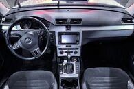 Vůz na náhradní díly VW Passat B7 kombi 2012 CFGB NLN LB9A