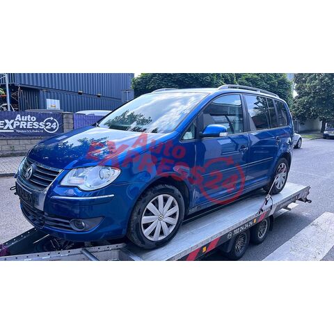 Vůz na náhradní díly VW Touran 1T2 FL 2008 BMM KCV LC5C