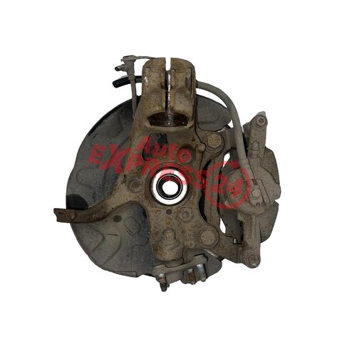 Seat Leon 5F kombi r.v. 2017 pravá  přední těhlice