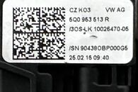 Škoda Octavia 3 RS kombi r.v. 2015 páčky volantu 5Q0953507DF 5Q0953513R