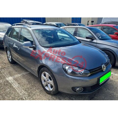 Vůz na náhradní díly VW Golf 6 kombi 2010 CAXA LHY LD7X