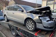 Veškeré náhradní díly VW Passat B6 kombi 2009 BZB KVT LA7W