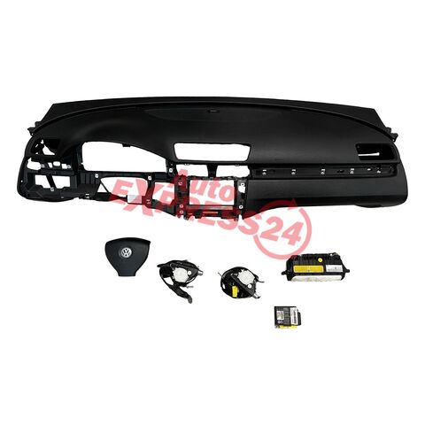 VW Passat B6 kombi r.v. 2006 černá palubní deska