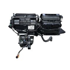 VW Passat B8 sedan R-Line r.v. 2018 topení 5QB816005E