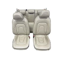 Audi A4 B8 8K avant allroad r.v. 2010 sedačky béžová kůže Valcona