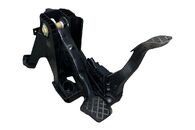 VW Passat B8 sedan r.v. 2016 pedály 5Q1721058BH 5Q1721503H