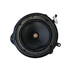 Audi RS4 B7 8E sedan r.v. 2007 reproduktor Bose 8E0035411A