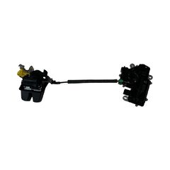 VW Passat B8 R-Line kombi r.v. 2016 zámek pátých dveří 3G0827887A