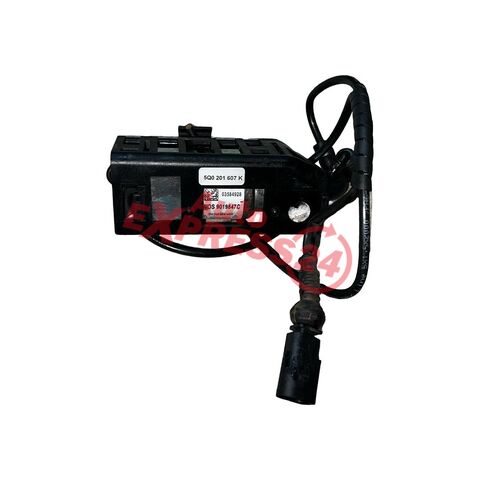 VW Golf 7 kombi r.v. 2018 čerpadlo webasta 5Q0201607K