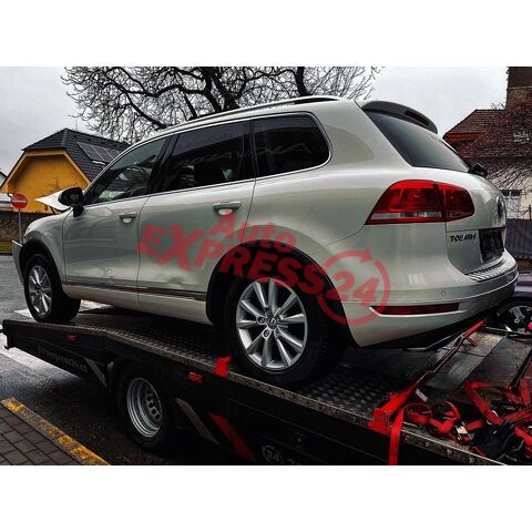 Veškeré náhradní díly VW Touareg 7P r.v. 2012 CRCA NAC LR9A