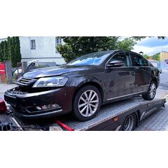 Vůz na náhradní díly VW Passat B7 sedan 2013 CDAA NTQ LB8R
