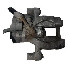 VW Passat B8 kombi r.v. 2015 levý zadní brzdový třmen